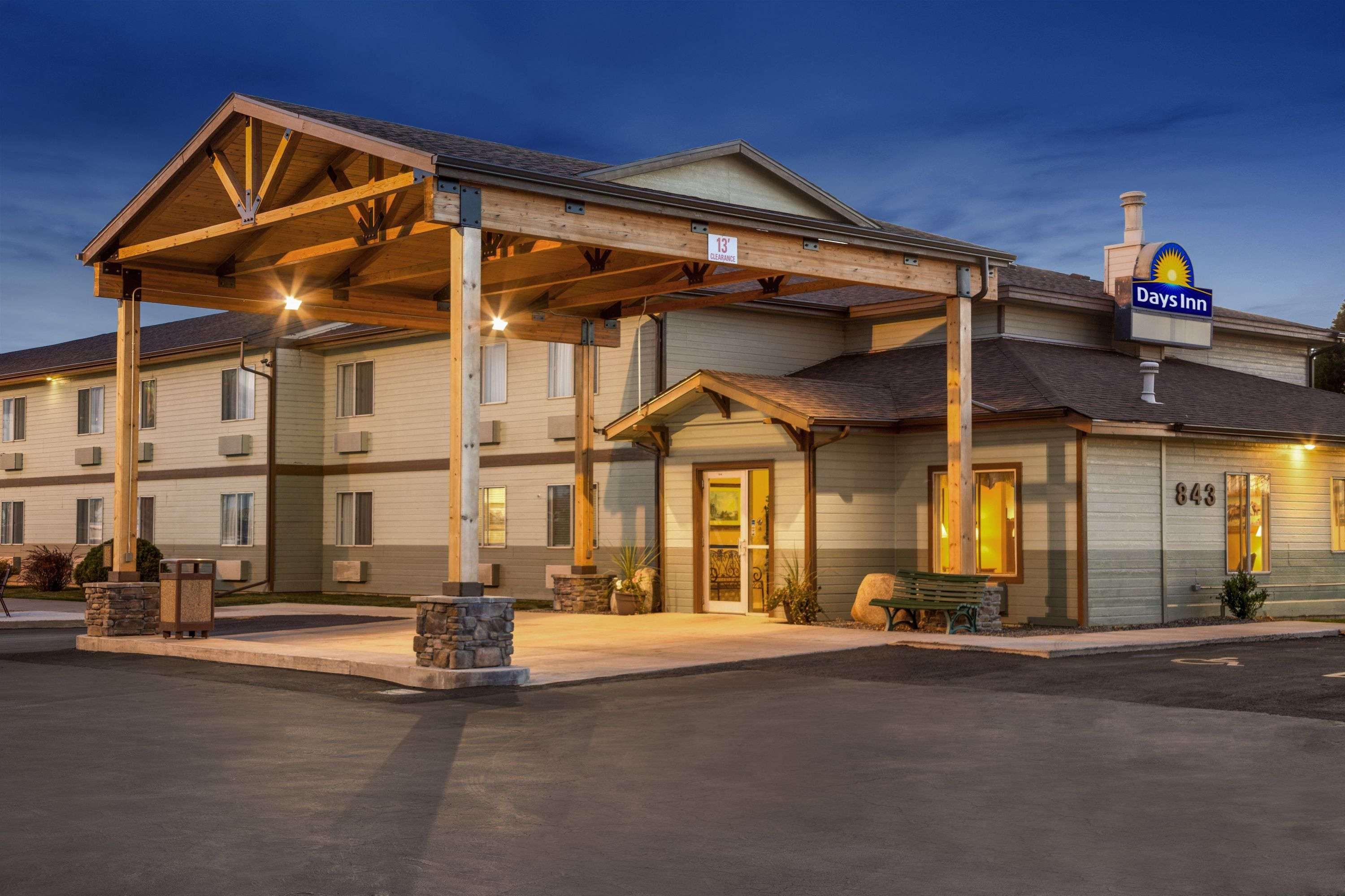 Days Inn By Wyndham Billings Exteriér fotografie