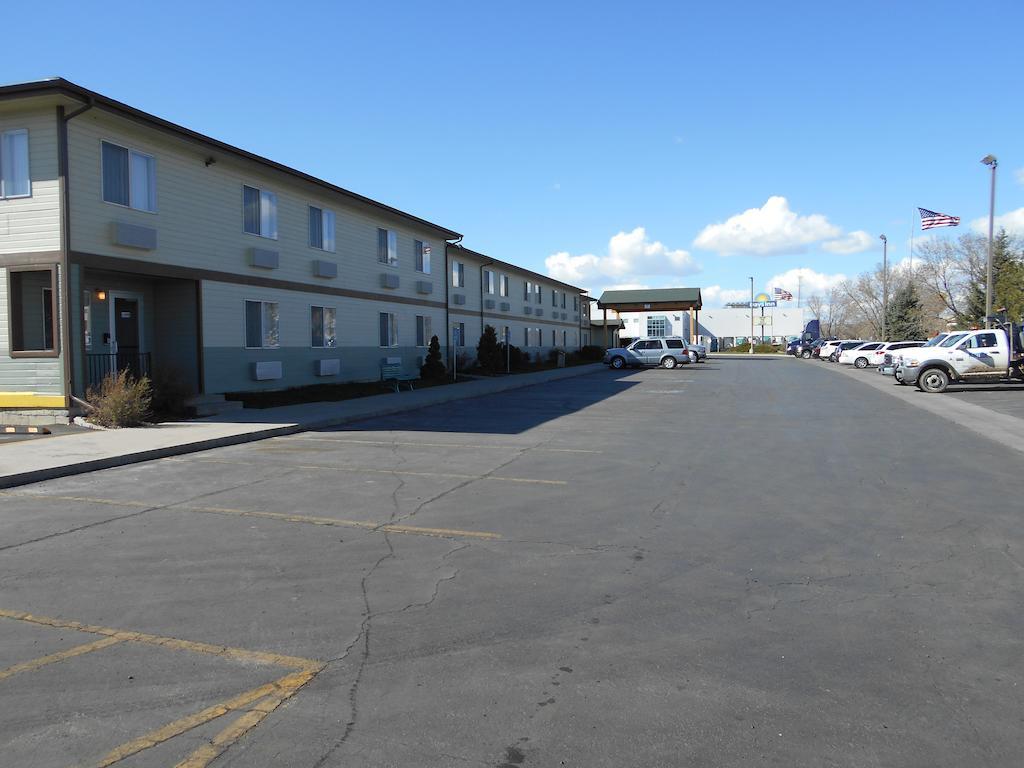 Days Inn By Wyndham Billings Exteriér fotografie